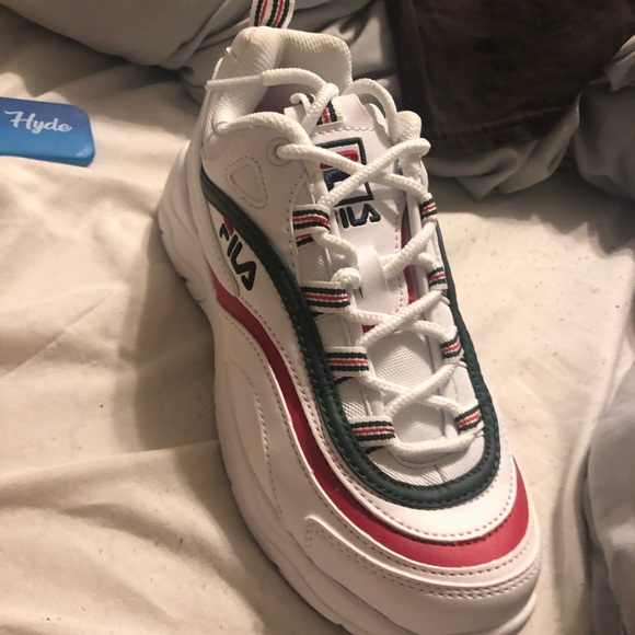 Filas - Picture 2 of 3